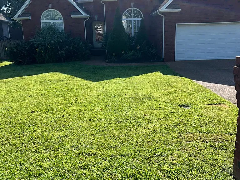 2930 Roellen Rd — Photo 1