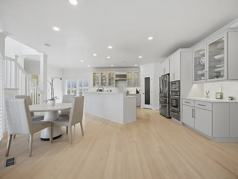 1423 N Veaux Loop — Photo 11