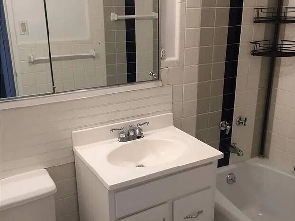 18-05 215th St APT 3C