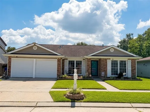1451 Alison Dr, Gretna, LA 70056