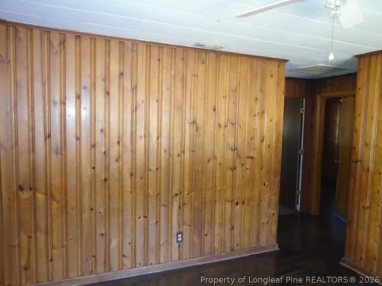 324 Old Shaw Rd — Photo 7