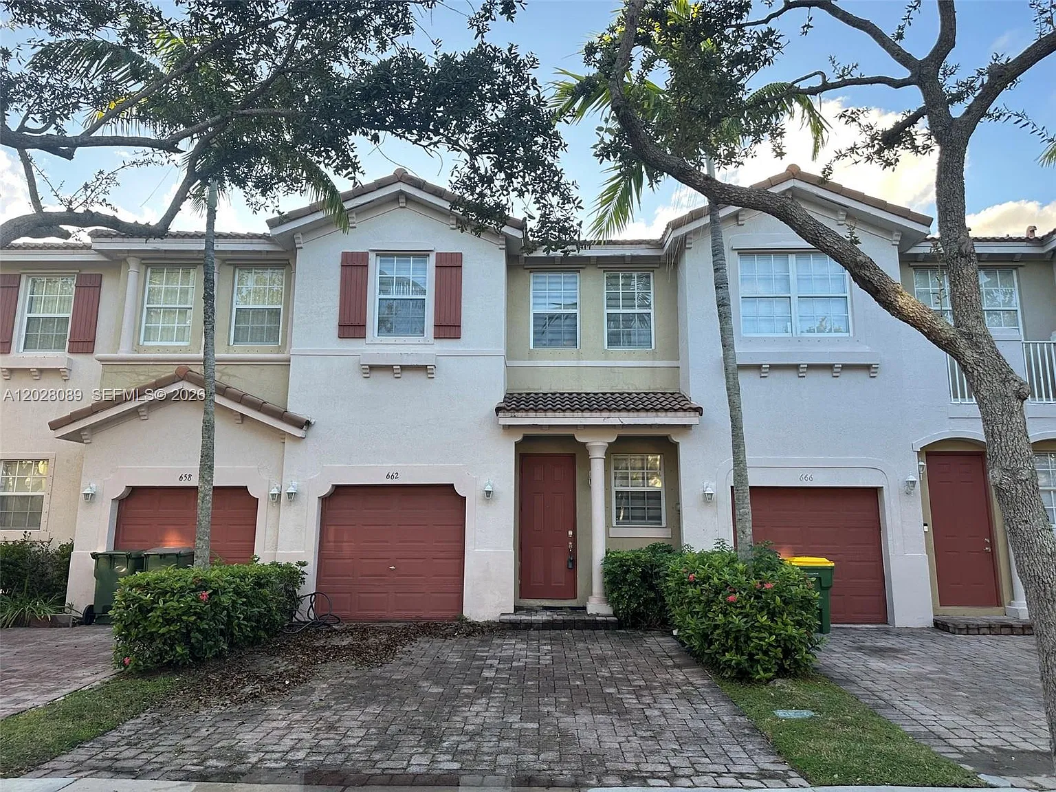 Portofino Villas West — Photo 2