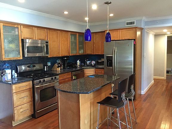 5th image of 7821 Enola St #6