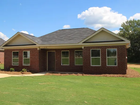 103 Cross Ave, Ninety Six, SC 29666