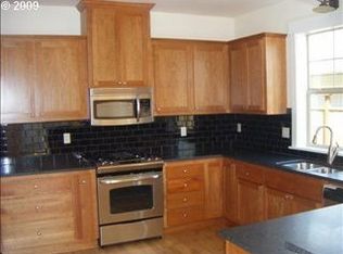 510 Honeysuckle Ln, Eugene, OR 97401