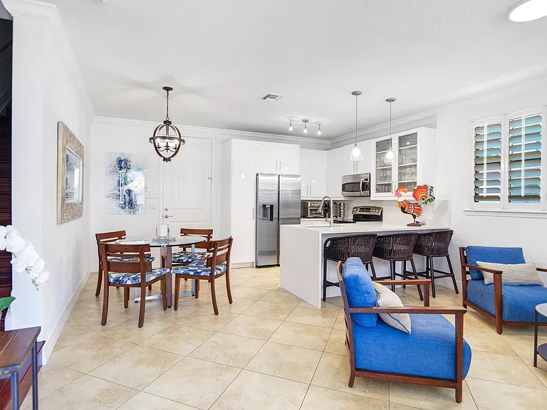 861 S Ocean Blvd — Photo 3