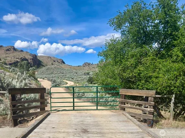 0 XY Salmon Creek Road, Okanogan, WA 98840