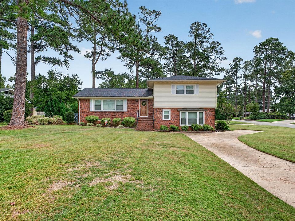 1st image of 701 Hammond Dr