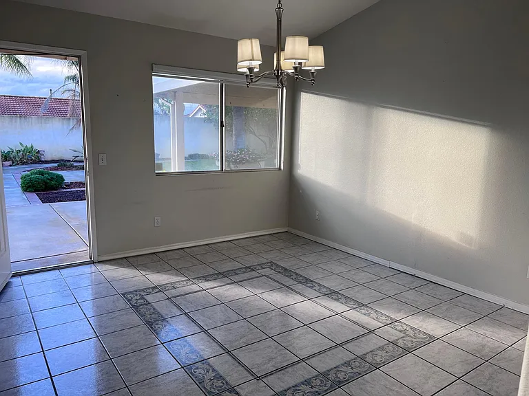 9760 Cupid Way — Photo 23