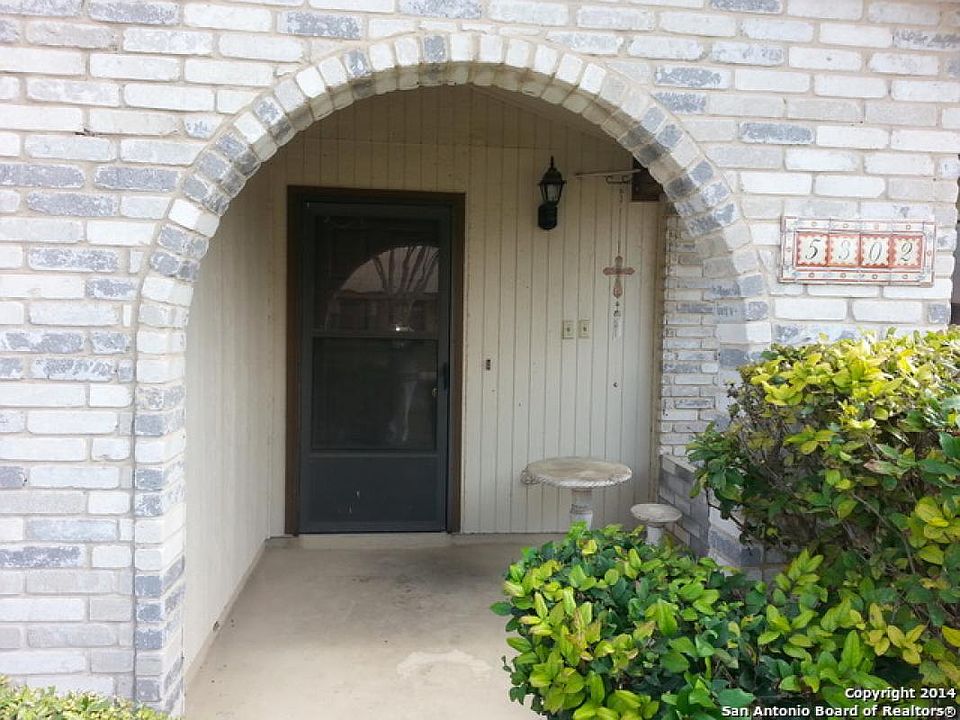 1st image of 5302 Walnut Vista Dr