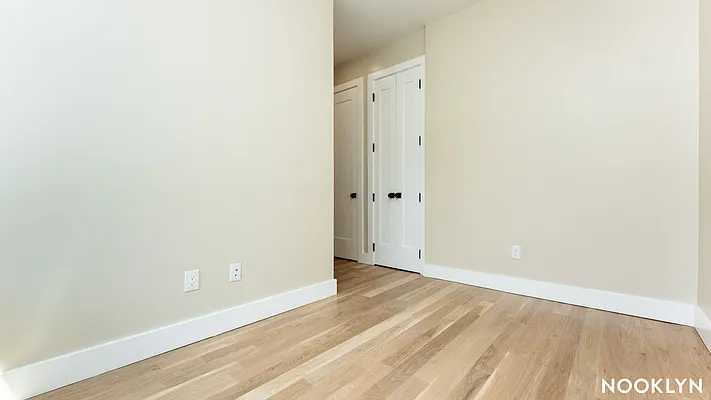 Rented by Nooklyn NYC LLC | media 23