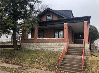 555 Alpine St, Dubuque, IA 52001