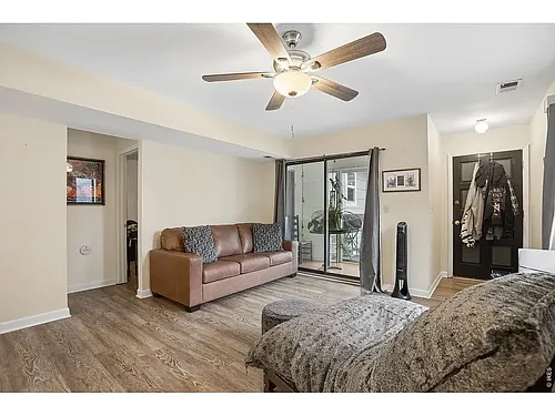 348 Collyer St Photo 1
