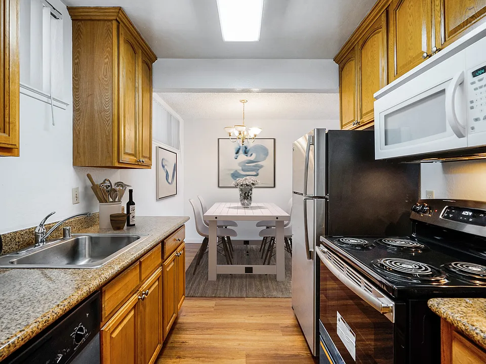 Birchwood Apartments