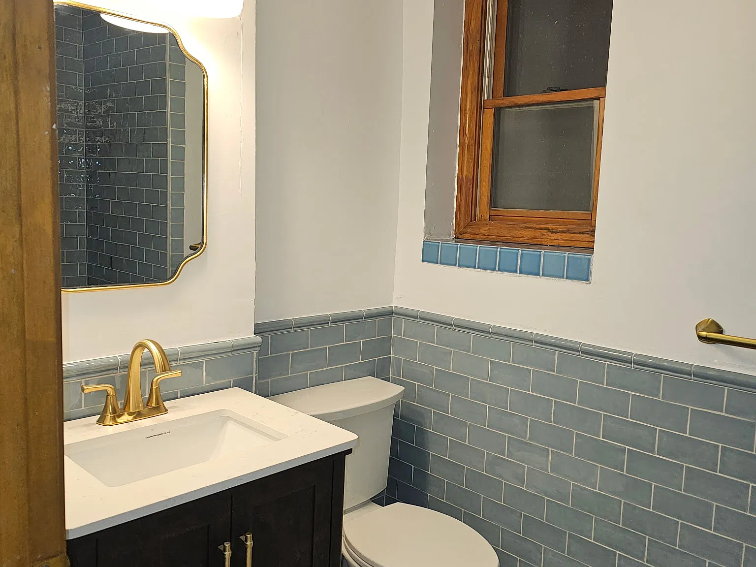 2 bed, 800 sqft, $3,000 — Photo 2