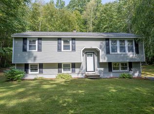 126 Walnut Hill Rd, Derry, NH 03038