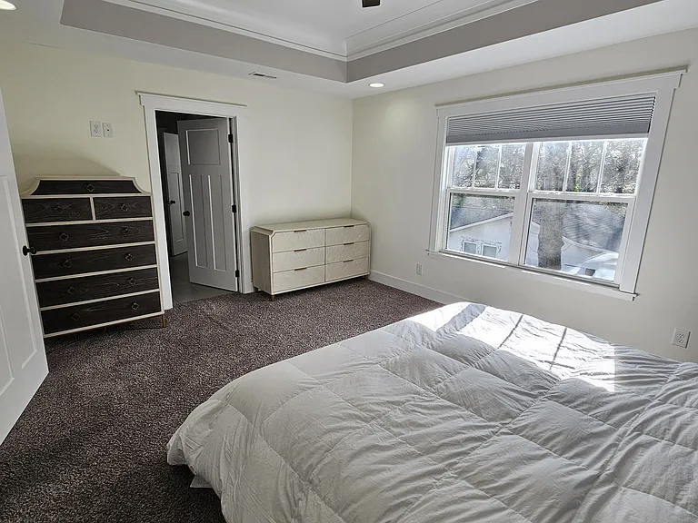 E View Ct — Photo 30