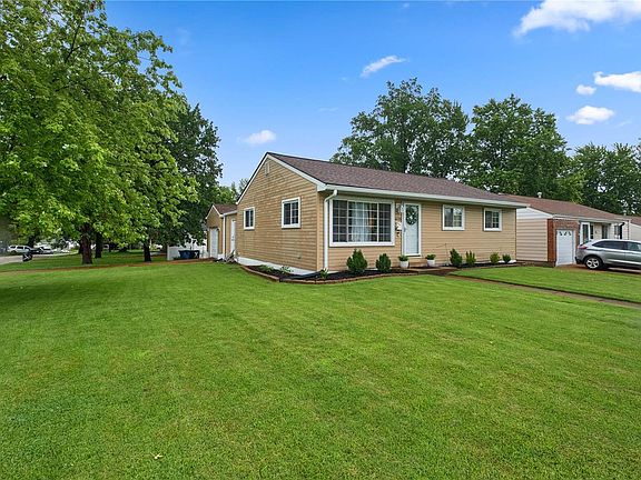 4th image of 6635 Lynbrook Dr