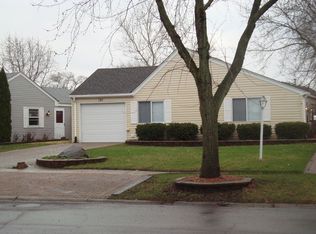 151 Heathgate Rd, Montgomery, IL 60538