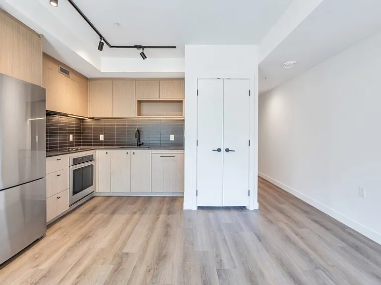 38012 3rd Ave — Photo 44