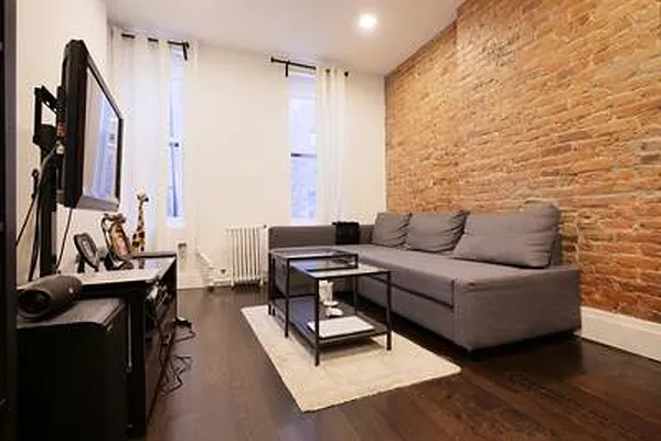 Rented by NMRE | media 23