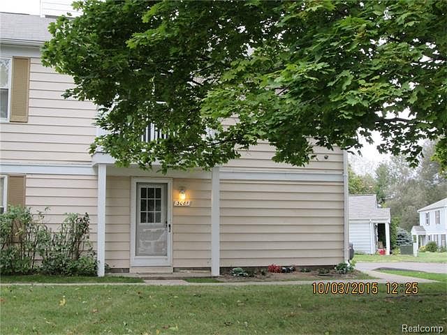 1st image of 3081 Oakridge Ct #A
