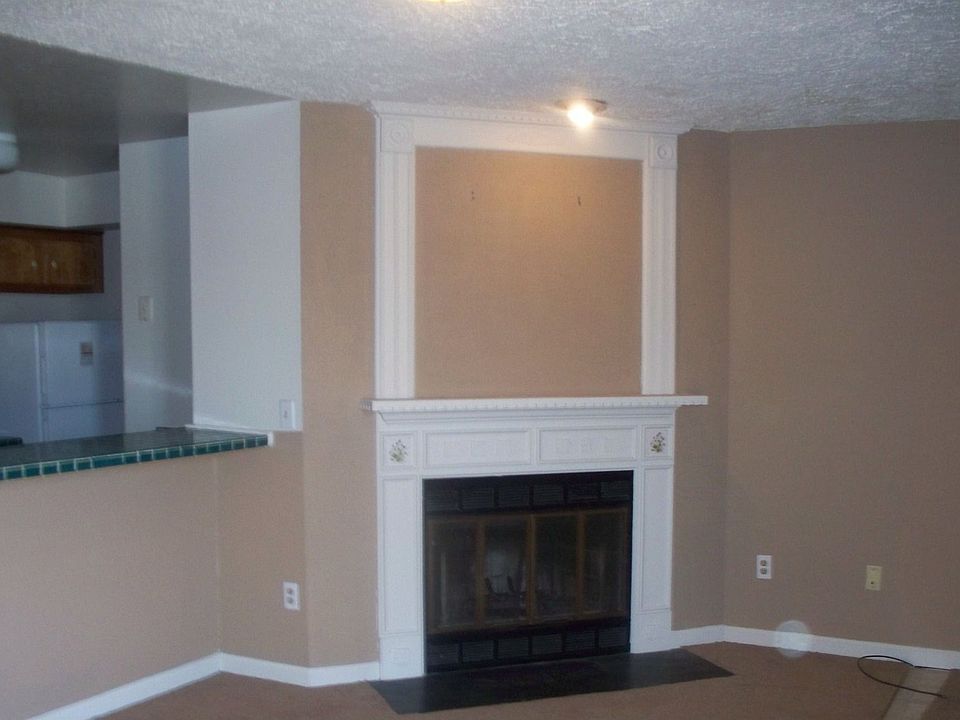 1st image of 110 Lantana #23