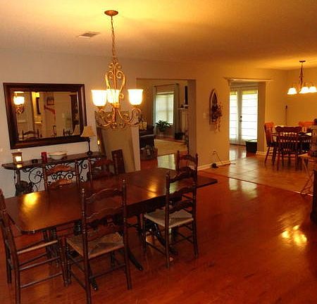 4th image of 7368 Pleasant Dr