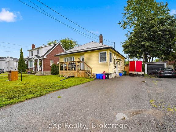 2nd image of 17 Burton St
