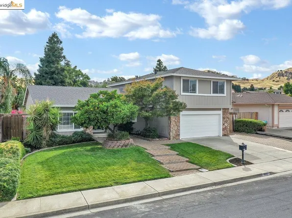 2315 Robles Dr, Antioch, CA 94509