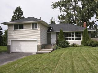 24 Essex Dr, Rochester, NY 14623