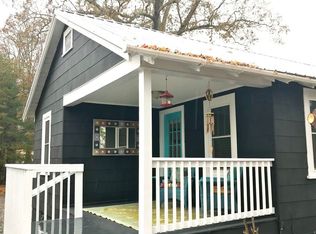 306 Davis St, Hendersonville, NC 28739