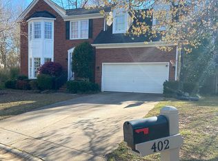402 Cresthaven Pl, Simpsonville, SC 29681