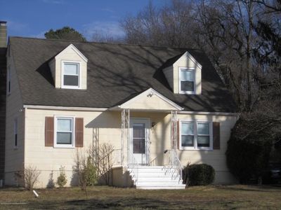 9 Tinton Falls Rd, Farmingdale, NJ, 07727