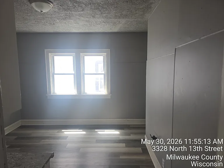 3328 N 13th St — Photo 8