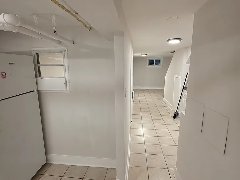 Kitchen - Refrigerator