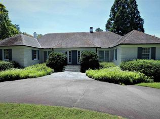 2725 Farmington Hts, Charlottesville, VA 22901