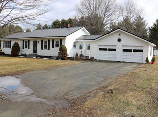 343 River Rd, Madison, ME 04950