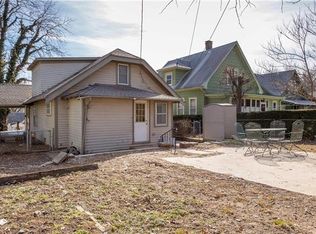 1025 Roosevelt Ave, Saint Joseph, MO 64505