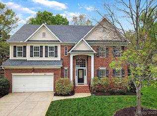 8922 Leitrim Ct, Charlotte, NC 28277