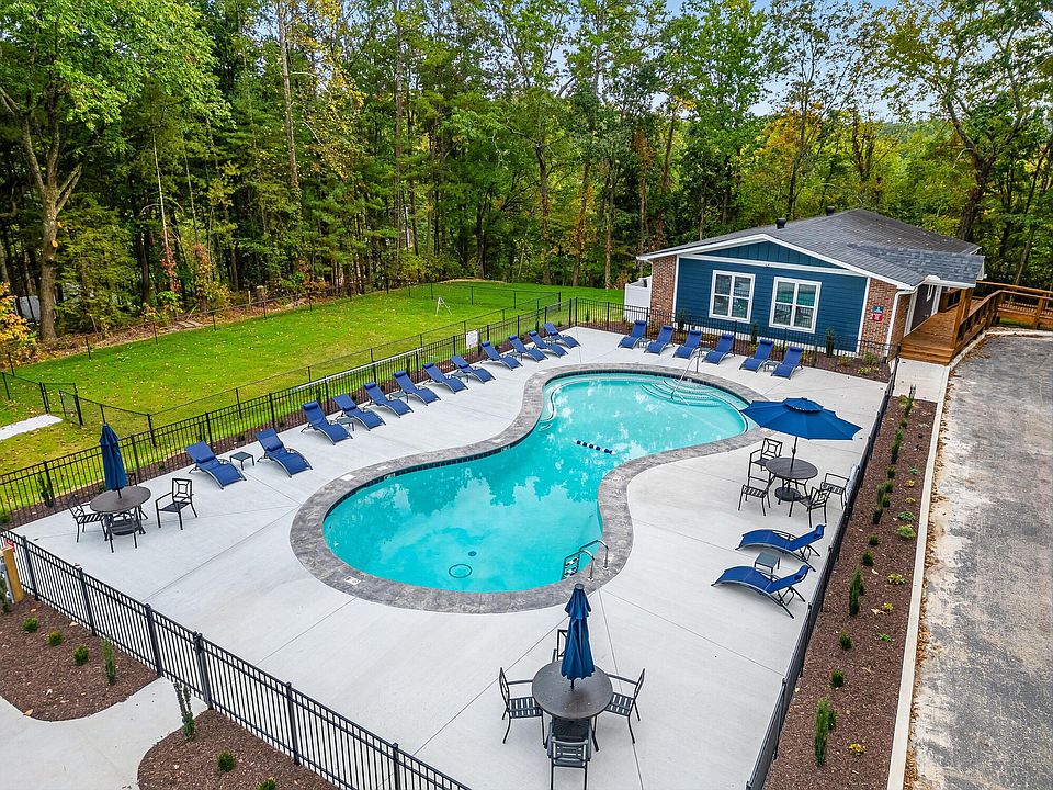 1st image of 3222 Gleason Dr #41