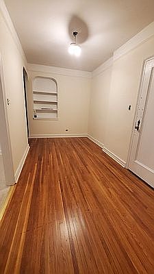 4th image of 65-41 Saunders St #1