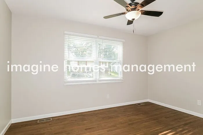 2380 Wesford Dr — Photo 9