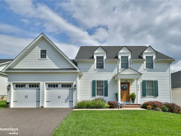 4473 Old Saucon Rd, Bethlehem, PA 18015
