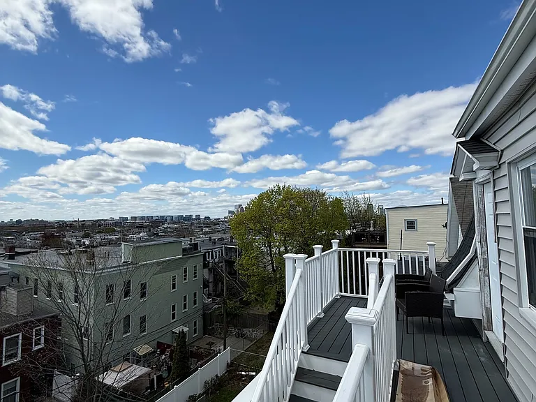 171 Trenton St #3 — Photo 31