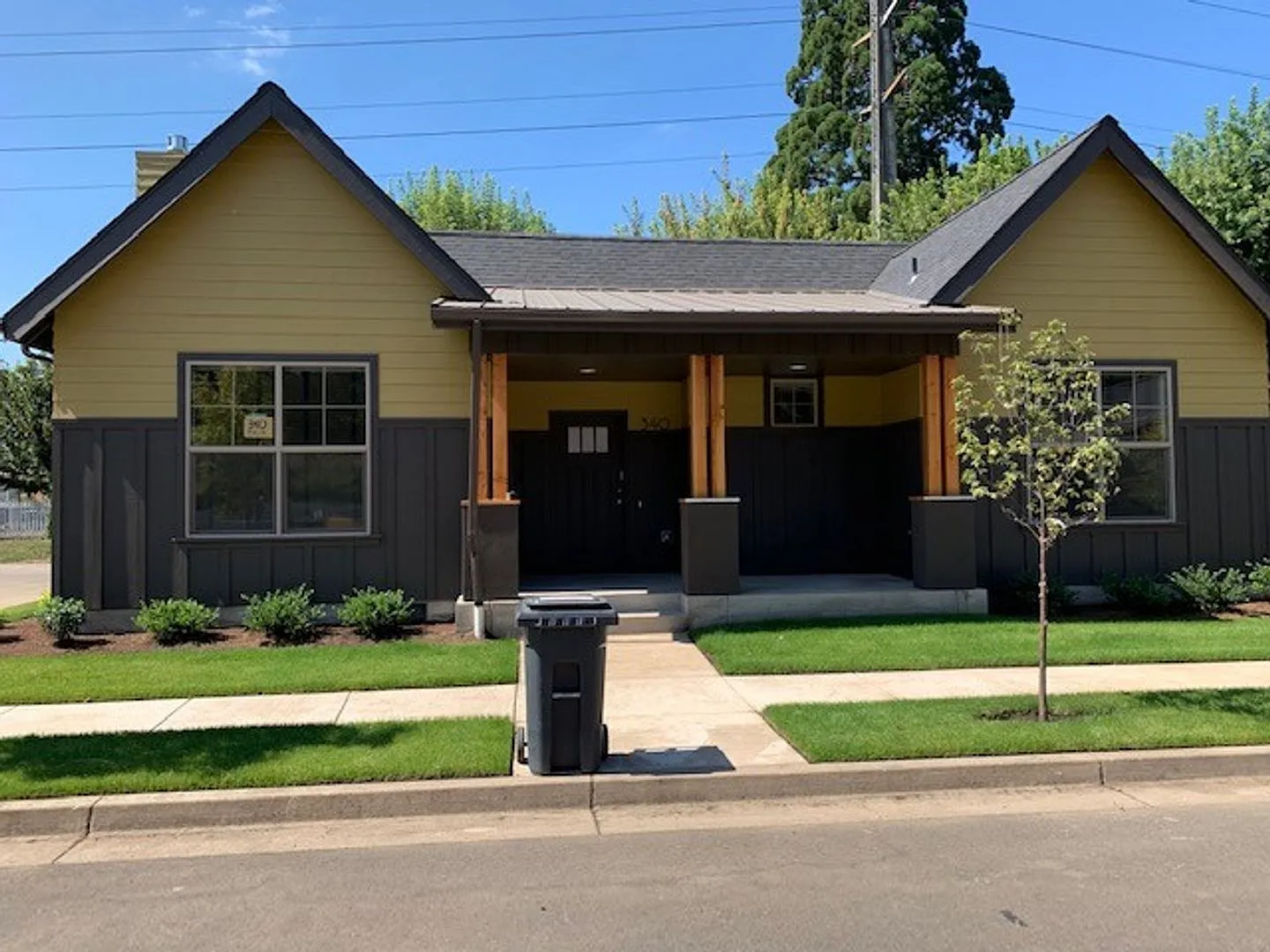 Brand New Deluxe House near Autzen! — Photo 1