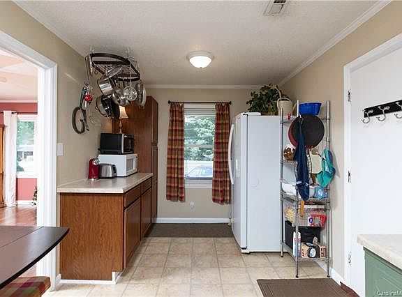 4th image of 4239 Malone Pl