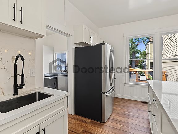 5th image of 1310 19th St