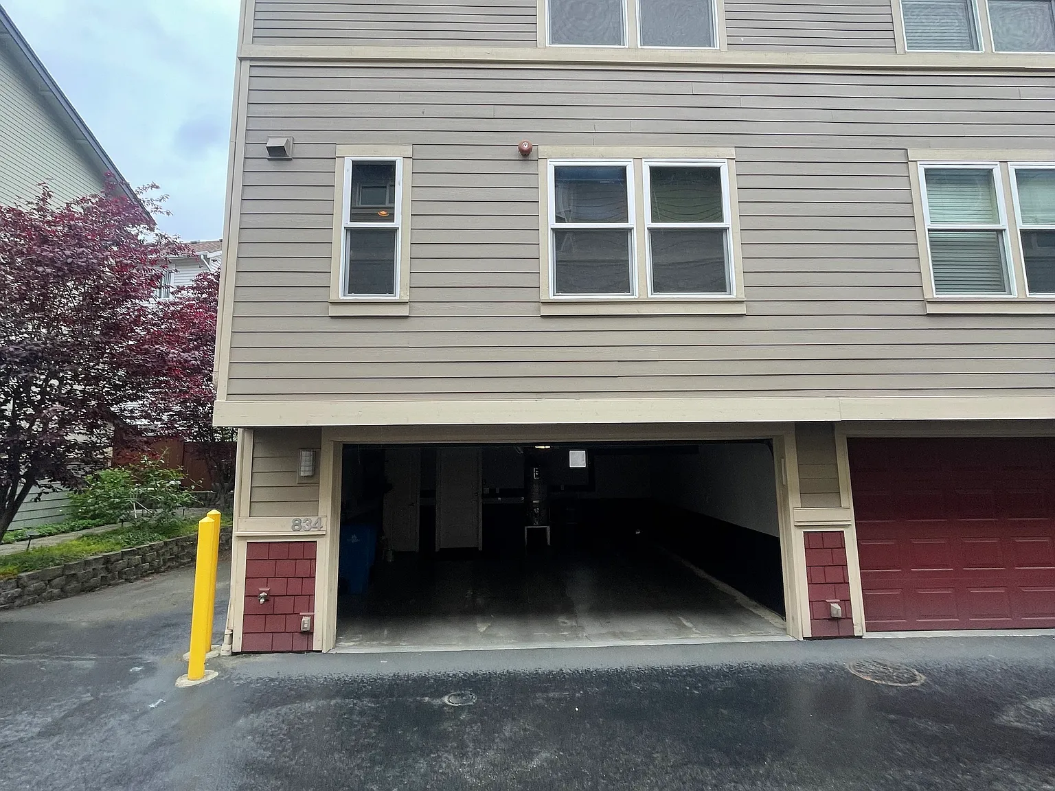 2 bed, 1.5 bath, 1230 sqft, $2,545 — Photo 3