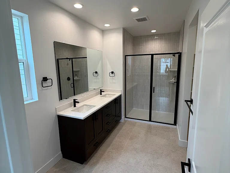 1481 N Burnam Ave — Photo 13